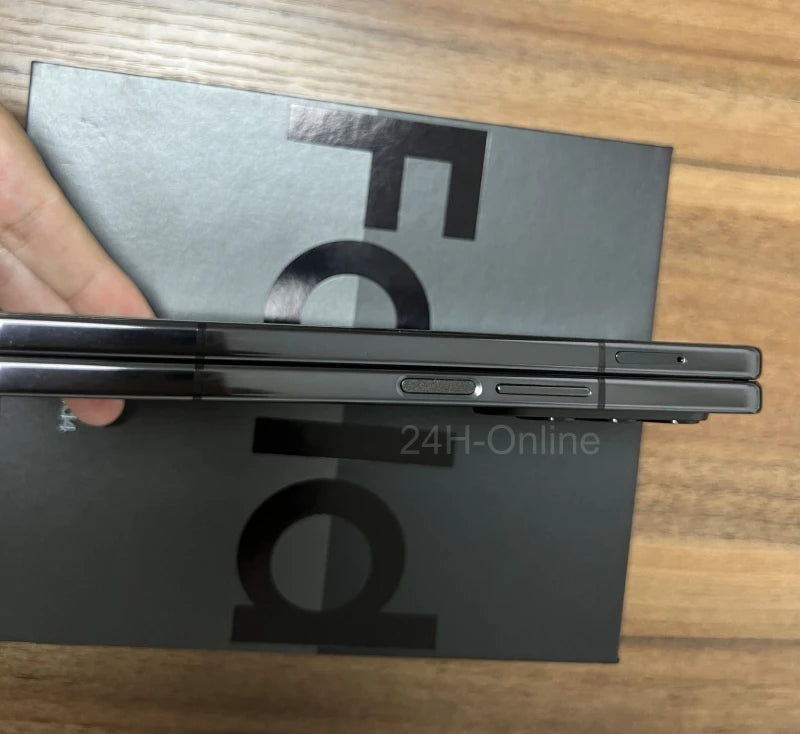 Samsung Galaxy Z Fold4 Fold 4 5G F936B Global Version 7.6" AMOLED 12GB RAM 256/512GB ROM Snapdragon NFC 99% New Cell Phone