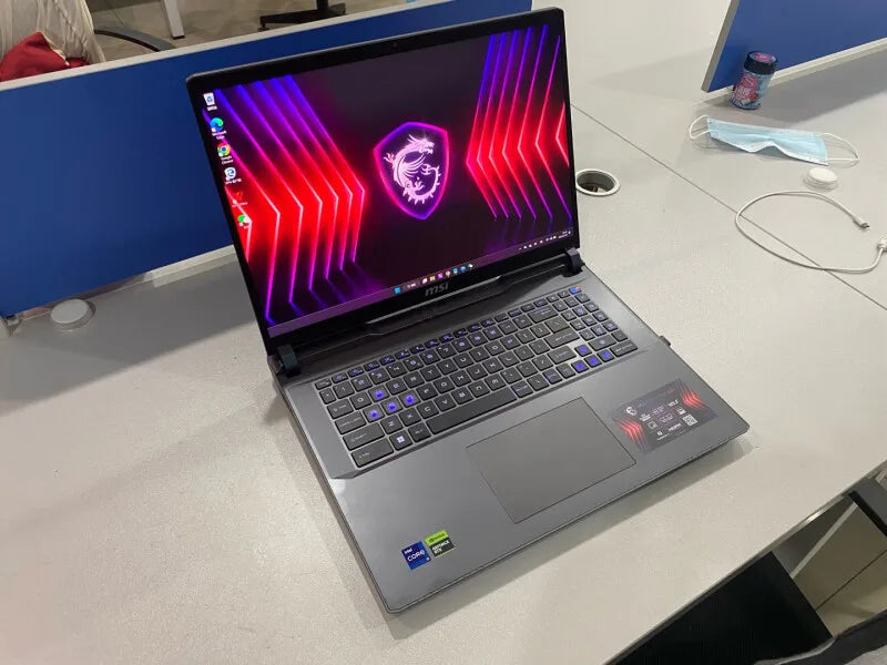 2024 MSI Vector 17 HX Gaming Laptop 17 Inch QHD 2.5K 240Hz IPS Screen Netbook i9-14900HX 32GB 1TB RTX4070 Notebook Computer PC